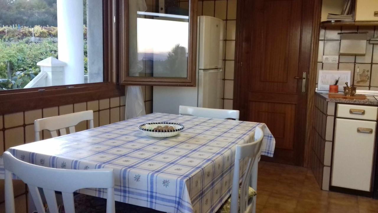 Villa Con Piscina En Panton Ribeira Sacra Galicia Ideal Para Familias Екстериор снимка